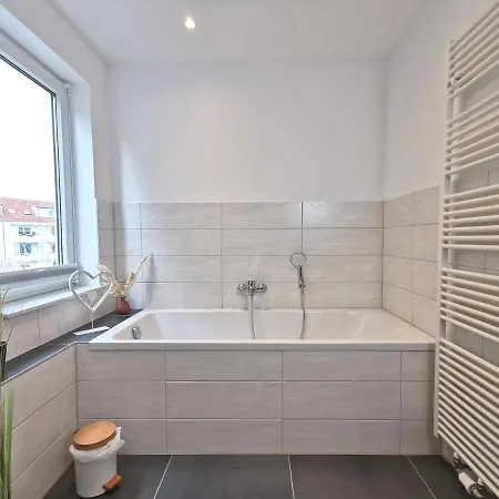 Bohnapartments Suedpark - Naehe Steigerwaldstadion - Parkplatz - Wlan - Vollausstattung