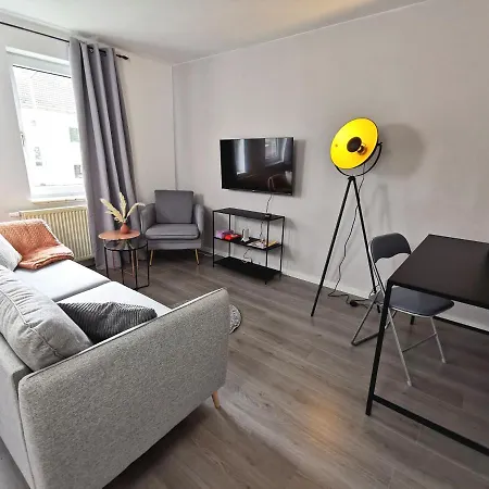 Bohnapartments Suedpark - Naehe Steigerwaldstadion - Gratis Parkplatz - Wlan - Vollausstattung Ερφούρτη