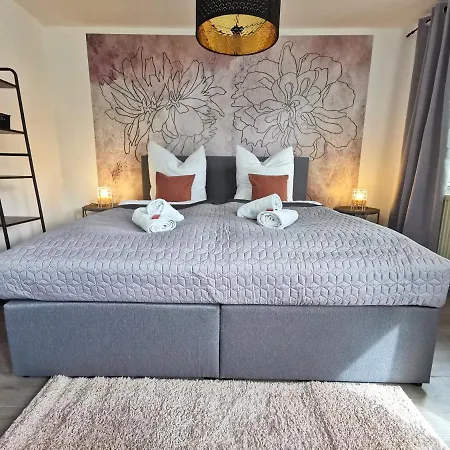 Bohnapartments Suedpark - Naehe Steigerwaldstadion - Parkplatz - Wlan - Vollausstattung * Erfurt